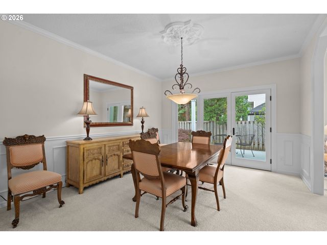 3420 BARRINGTON Dr, West Linn, OR 97068