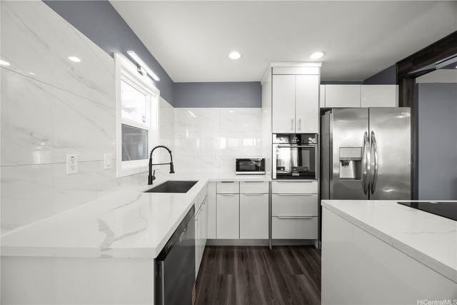 84-594 Nukea Street, Waianae, HI 96792