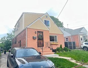 145-11 177th Street, Jamaica, NY 11434
