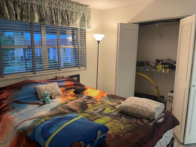 22735 SW 66th Avenue, Boca Raton, FL 33428