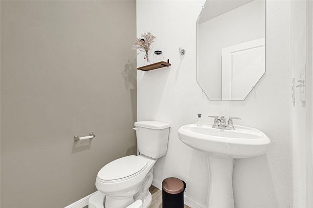 318 Maple Bark Trail, Conroe, TX 77378