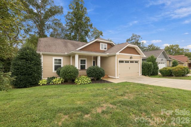 26 Asher Lane, Arden, NC 28704