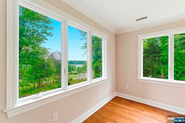 767 Orangeburgh Road, River Vale, NJ 07675