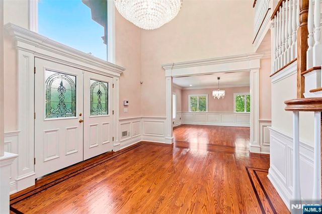 767 Orangeburgh Road, River Vale, NJ 07675