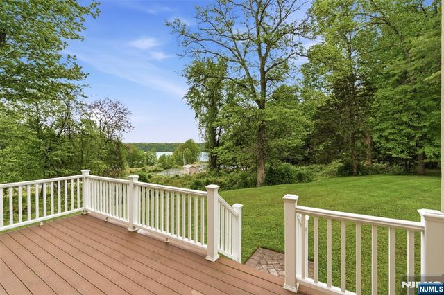 767 Orangeburgh Road, River Vale, NJ 07675