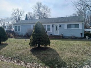 3447 Maine Court, Monroe Twp, MI 48161