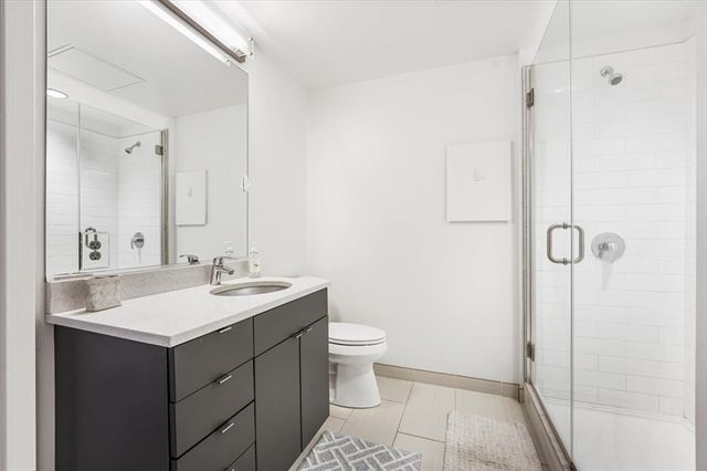9 Medford St 201, Somerville, MA 02143