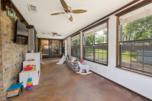 7809 Miracle Lane, North Richland Hills, TX 76182