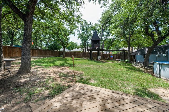 7809 Miracle Lane, North Richland Hills, TX 76182