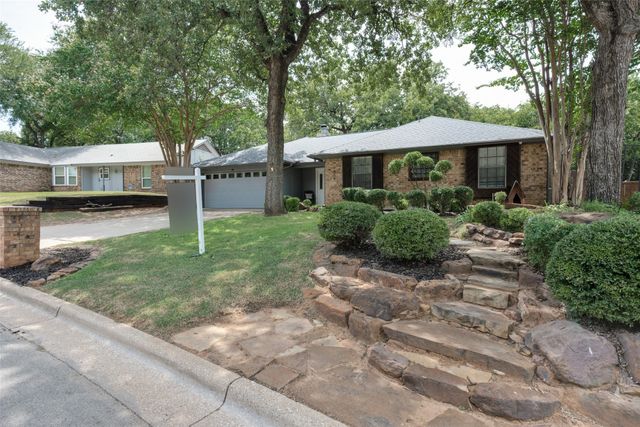 7809 Miracle Lane, North Richland Hills, TX 76182