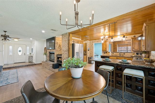 7809 Miracle Lane, North Richland Hills, TX 76182