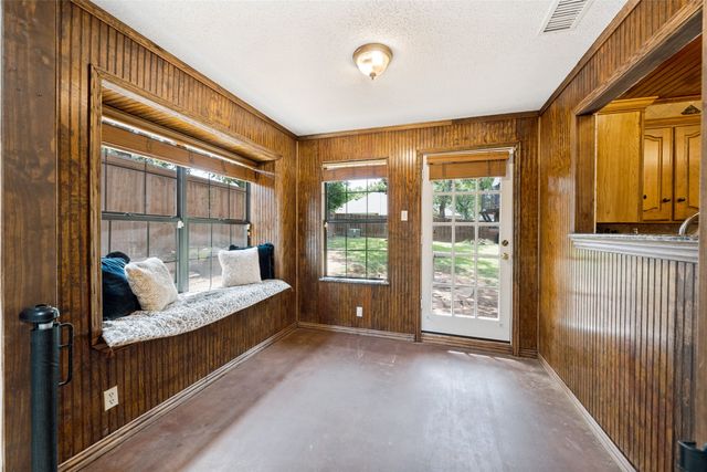 7809 Miracle Lane, North Richland Hills, TX 76182