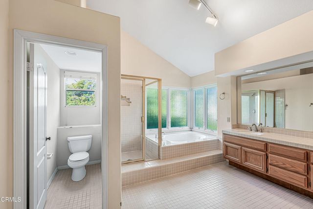 2211 Pebble Beach Trail, Oxnard, CA 93036