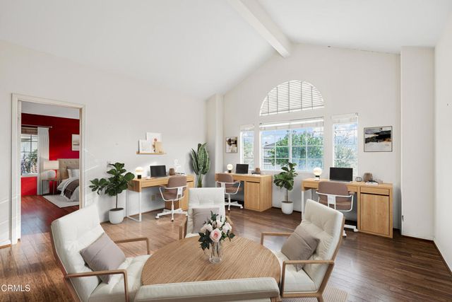 2211 Pebble Beach Trail, Oxnard, CA 93036