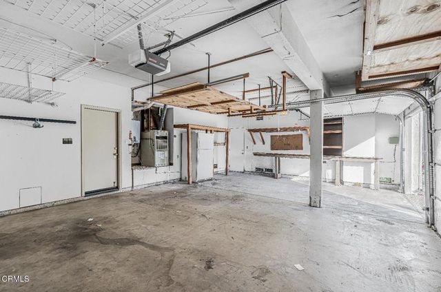 2211 Pebble Beach Trail, Oxnard, CA 93036