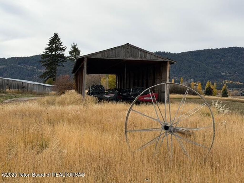 2255 S 5000 WEST, Driggs, ID 83422 photo 5