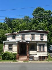 16 N MAIN ST unit #1, Harriman, NY 10926