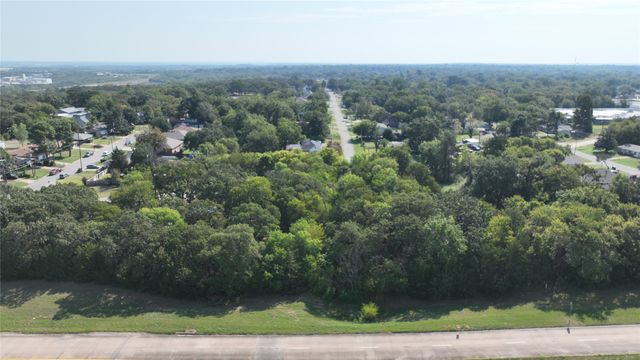 3130 W Morton Street, Denison, TX 75020