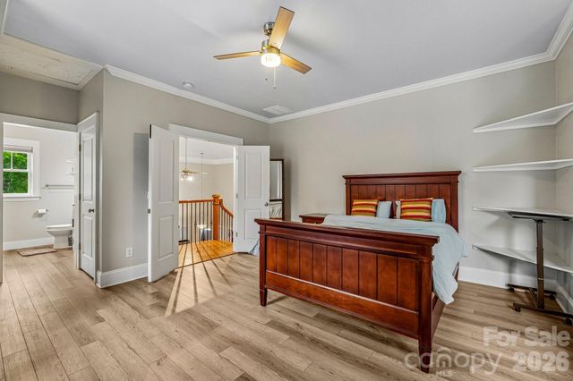 611 E 37th Street, Charlotte, NC 28205