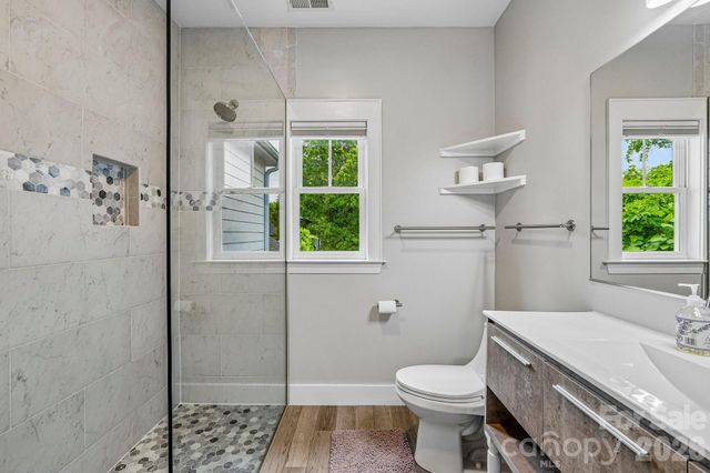 611 E 37th Street, Charlotte, NC 28205