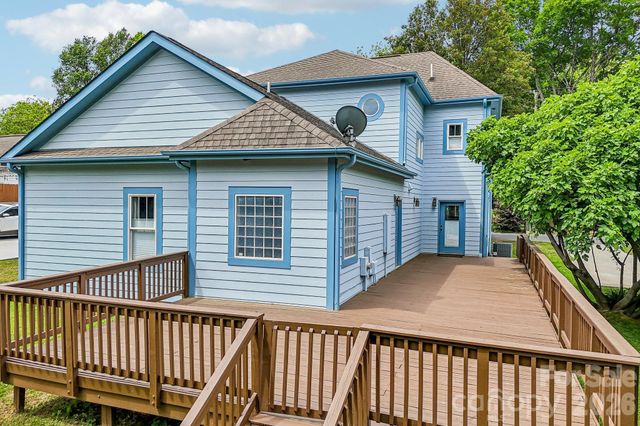 611 E 37th Street, Charlotte, NC 28205