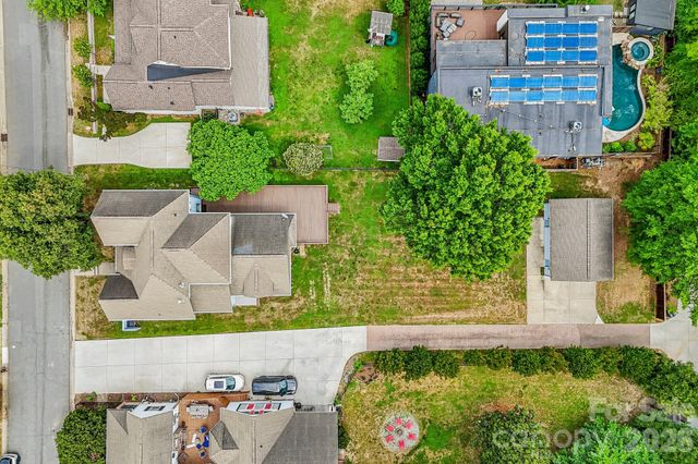 611 E 37th Street, Charlotte, NC 28205