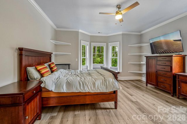 611 E 37th Street, Charlotte, NC 28205