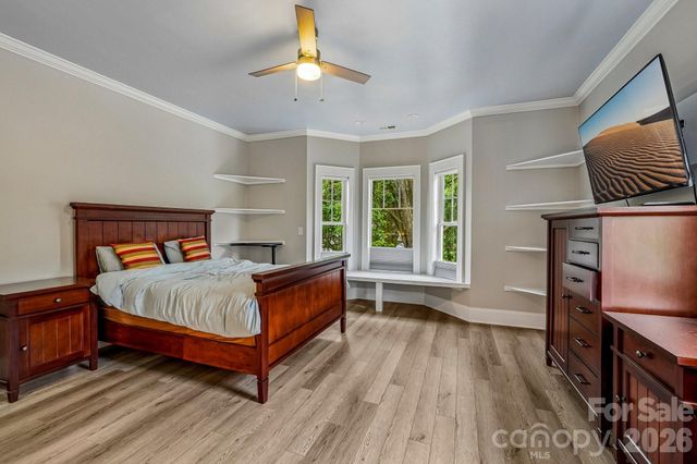 611 E 37th Street, Charlotte, NC 28205
