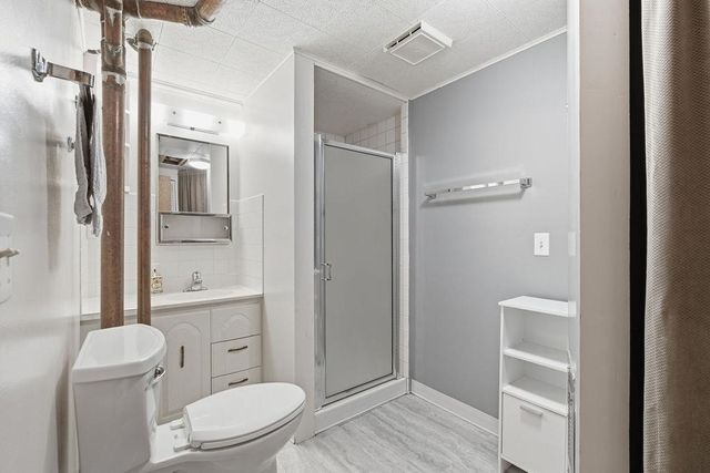 5827 N Fleming St, Spokane, WA 99205