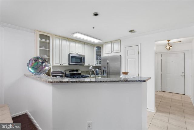 18809 SPARKLING WATER DR, Germantown, MD 20874