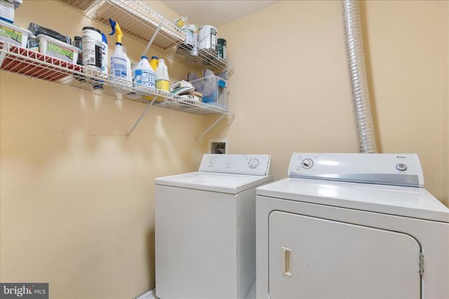 18809 SPARKLING WATER DR, Germantown, MD 20874