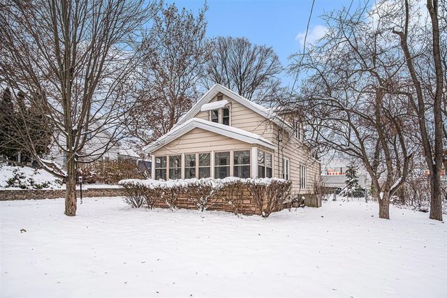 2222 Hoyle Avenue, Grand Rapids, MI 49544