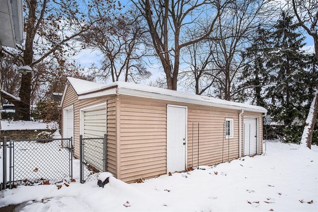 2222 Hoyle Avenue, Grand Rapids, MI 49544