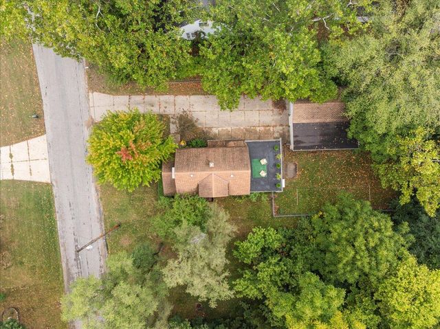 2222 Hoyle Avenue, Grand Rapids, MI 49544