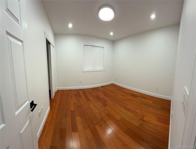 4335 189th Street 1R, Flushing, NY 11358