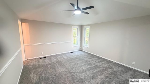 15257 Bemis Street, Omaha, NE 68154