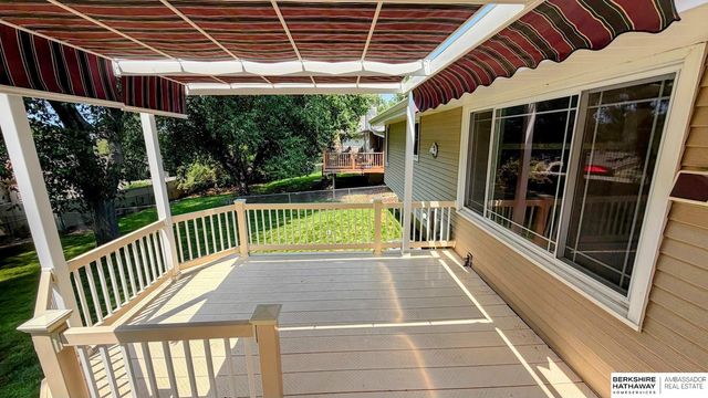 15257 Bemis Street, Omaha, NE 68154