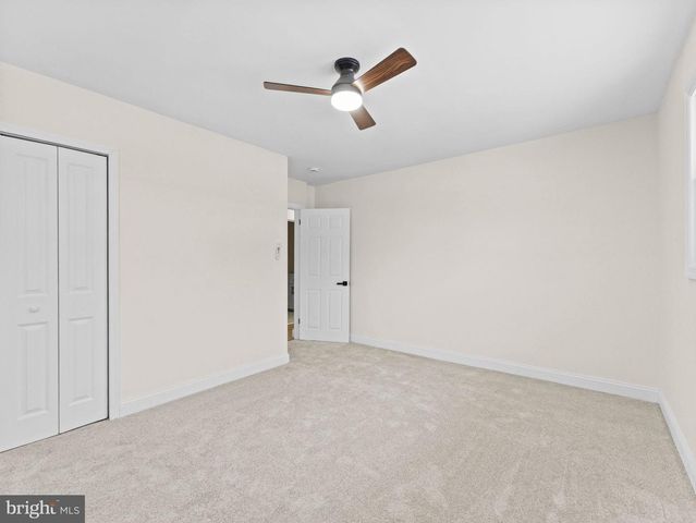 37 S READ AVE, Runnemede, NJ 08078