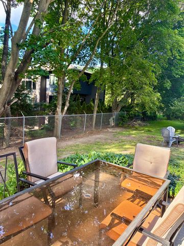 3382 Hampstead Court, Portage, MI 49024
