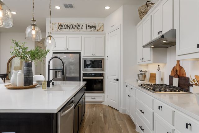 408 Blue Creek Cove, Mckinney, TX 75071