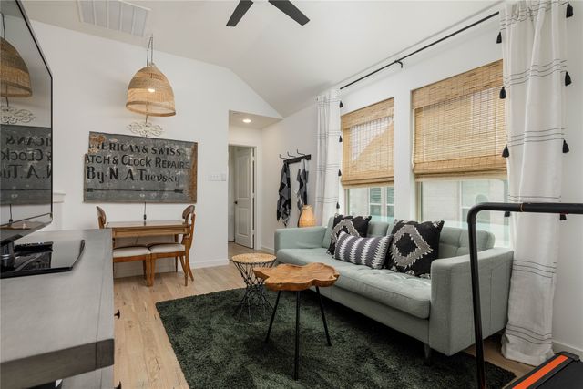 408 Blue Creek Cove, Mckinney, TX 75071