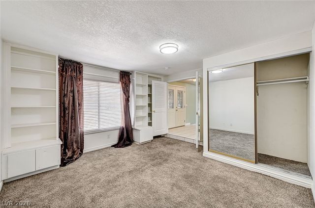 899 Monika Way, Las Vegas, NV 89119