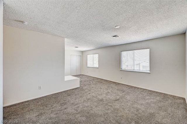 899 Monika Way, Las Vegas, NV 89119