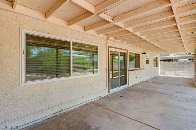 899 Monika Way, Las Vegas, NV 89119