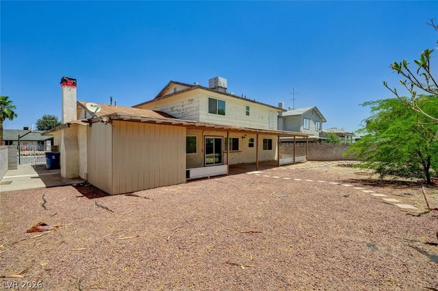 899 Monika Way, Las Vegas, NV 89119