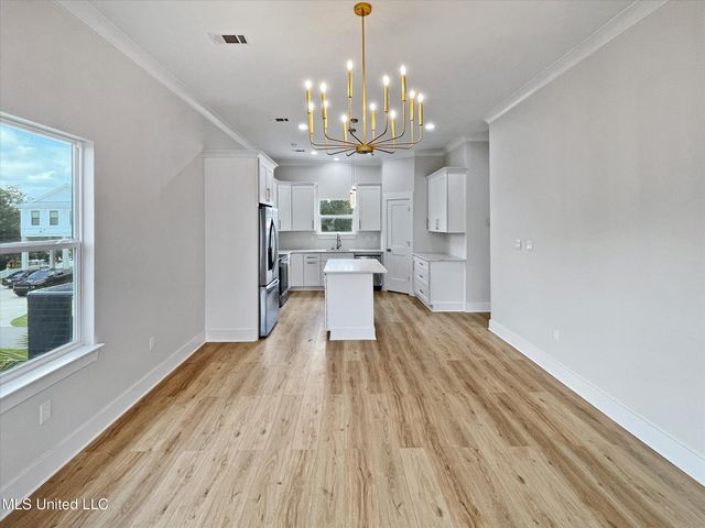 56 Good Street, Bay Saint Louis, MS 39520