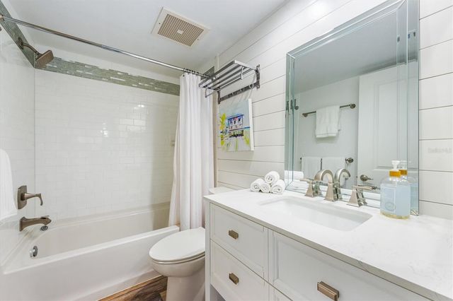 1510 1ST AVENUE W 302, Bradenton, FL 34205