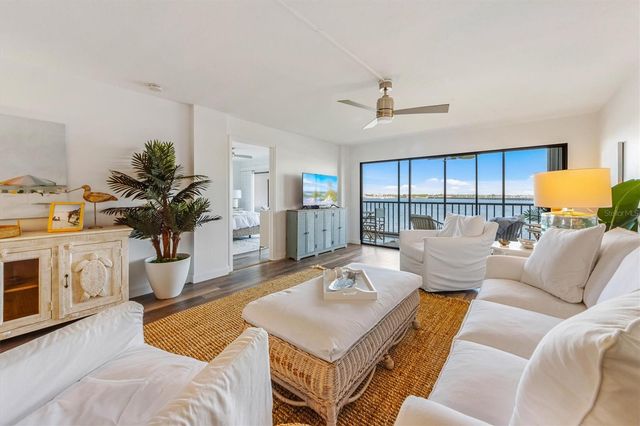 1510 1ST AVENUE W 302, Bradenton, FL 34205