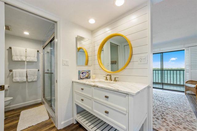 1510 1ST AVENUE W 302, Bradenton, FL 34205