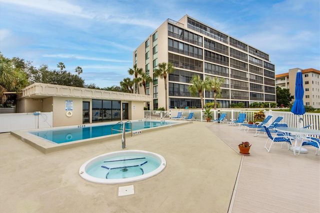 1510 1ST AVENUE W 302, Bradenton, FL 34205